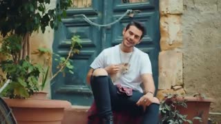 موزیک ویدئو زیبای mişil mişil از جم بلوی