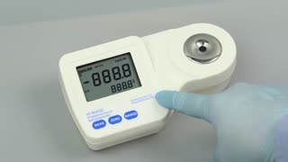 فروش ویژه رفرکتومتر دیجیتال پروپیلن گلیکول هانا HANNA HI96832 -تماس02133311427