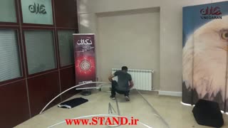 باورتون میشه به این راحتی نصب بشه! پاپ آپ پارچه‌ای منحنی