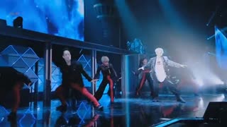 اجرای زنده Ringa Ringa Ring بکهیون در کنسرت Magical Circus چنبکشی