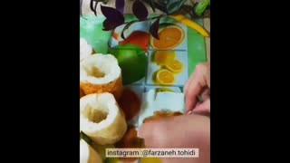 مرغ پنیری با نان سیر