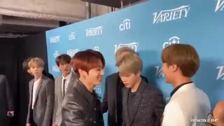 بی‌تی‌اس بعد از عکاسی خودشون با بیلی آیلیش عکس گرفت