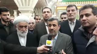 سخنان دکتر احمدی نژاد در حاشیه حضور در مرقد مطهر امام(ره)