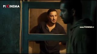 متری شیش و نیم ، سکانس بازداشتگاه و ارتباط تلفنی ناصر(نوید محمدزاده) با بیرون