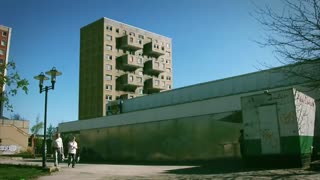 موزیک ویدیو Visual Music از آمون توبین ؛ فیلم کوتاه عجیب و مفهومی !