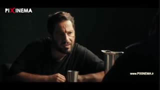 فیلم سینمایی مغزهای کوچک زنگ‌ زده ، سکانس ملاقات شاهین و شکور در زندان