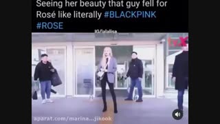 مرده محو رزی شد