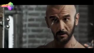 فیلم درخونگاه ، سکانس بازگشت رضا (امین حیایی) به خانه