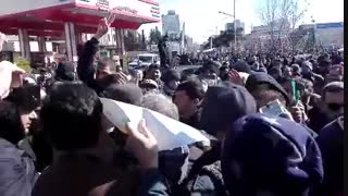 حضور دکتر احمدینژاد در راهپیمایی ۲۲ بهمن