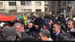 حضور دکتر احمدینژاد در راهپیمایی ۲۲ بهمن