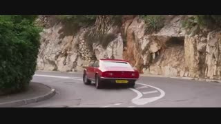 جانی اینگلیش بار دیگر ضربه می زند