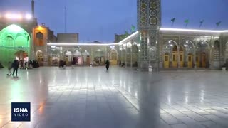 ضدعفونی کردن حرم حضرت معصومه(س) در قم