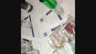 تلاش شبانه روزی جهت آماده سازی و ارسال به موقع سفارش عطر در فروشگاه ماه