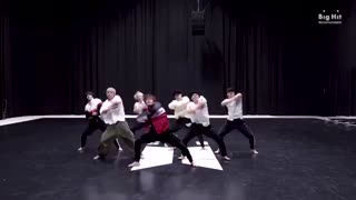 Black Swan_BTS تمرین رقص