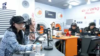 KARD Singin Live Red Moon