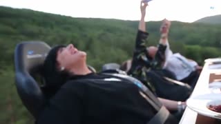 تصاویر بی نظیر  از رستوران معلقی که در آسمان پرواز میکند! | شام در آسمان