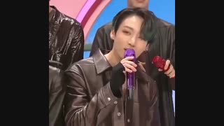 این صدا واقعا شگفت انگیزه♡.♡(جئون جونگ کووووک)