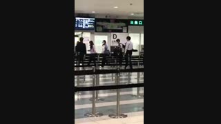 جنی، رزی و جیسو در فرودگاه اینچئون به مقصد ژاپن