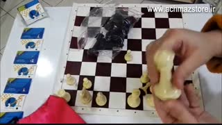 شطرنج چترنگ با صفحه قهوه ای