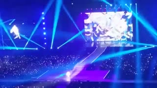 اجرای tony montana از شوگا و جیمین(فن کم)