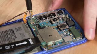 امتیاز فوق العاده ضعیف iFixit به گلکسی اس ۲۰ و ۲۰ +