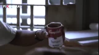 فیلم سینمایی توفان ، بازگشت روبین (دنزل واشنگتن) از انفرادی و نوشتن کتابش