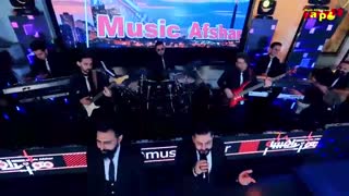 آهنگ شاد رقص در بالکن خانه ها  و  رقص پرستاران