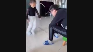 مقابله با کرونا به روش بازی درمانی