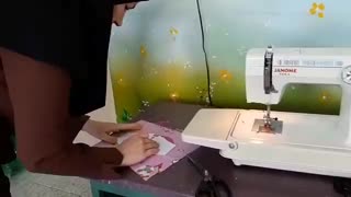 ویدئوی آموزش درست کردن ماسک با پارچه.ارائه شده توسط خانم حامدیان آموزگار مدرسه نشاط وحدتیه.