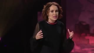 The gift and power of emotional courage | Susan David