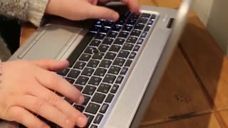 بررسی لپ تاپ HP 840 G3