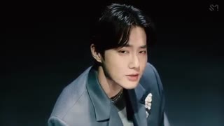 موزیک ویدیوی 'Let’s Love (사랑, 하자)' از (SUHO (수호