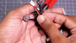 چگونه در خانه یک کوادکوپتر دوربین دار(هلی شات)  بسازیم